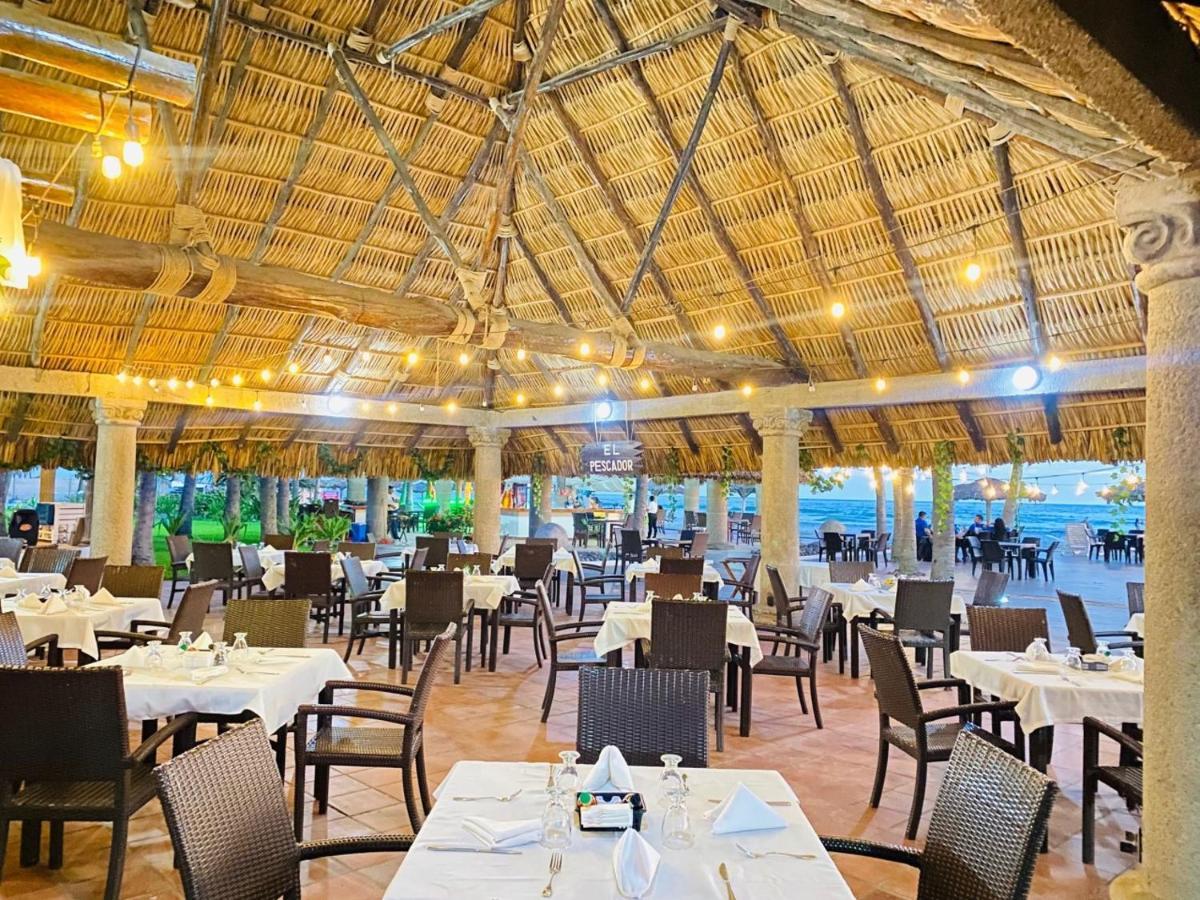 Hotel Tesoro Beach San Luis La Herradura Екстер'єр фото